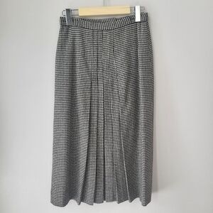 Black and White Houndstooth A-Line Midi Skirt